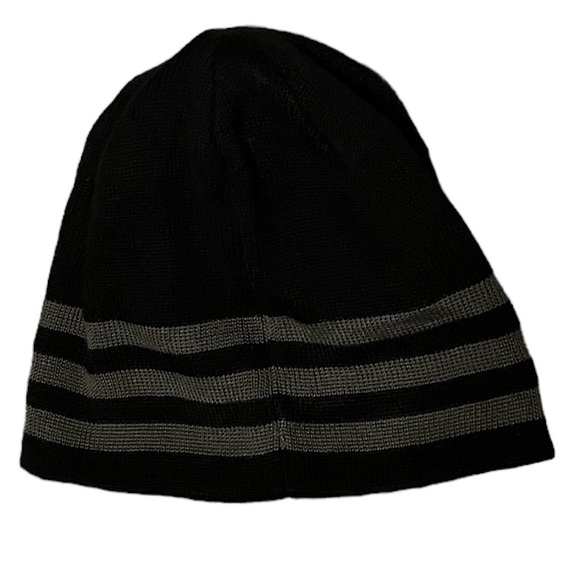 🎉HOST PICK🎉Adidas Youth Eclipse Reversible II Beanie Hat - Picture 2 of 4